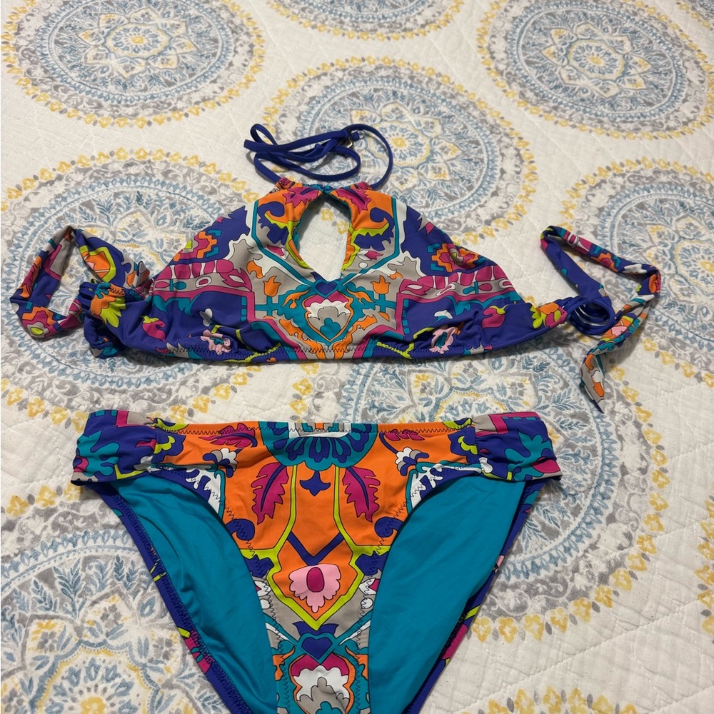 Colorful Patterned Bikini Set
